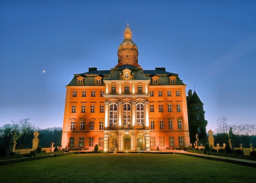 Hotel Zamkowy Wałbrzych Exterior foto